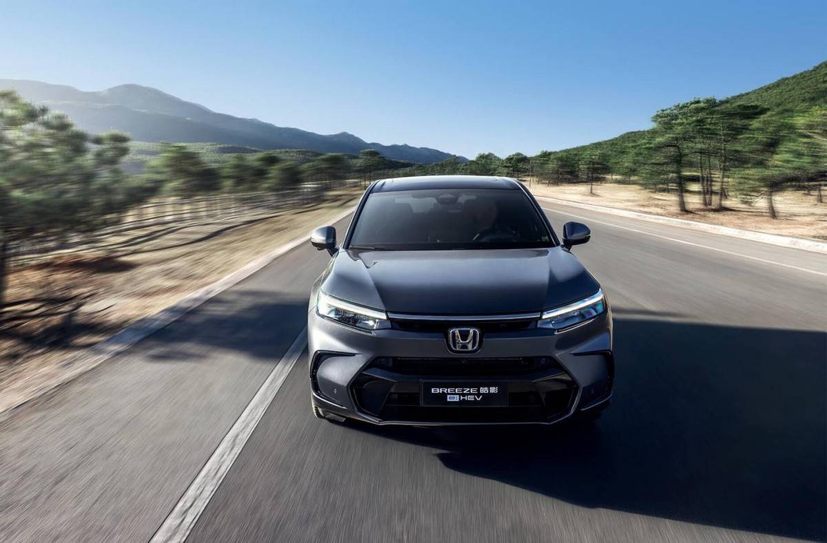 不必羨慕\"別人家的孩子\"!皓影用全能實(shí)力證明什么是\"六邊形戰(zhàn)士\"