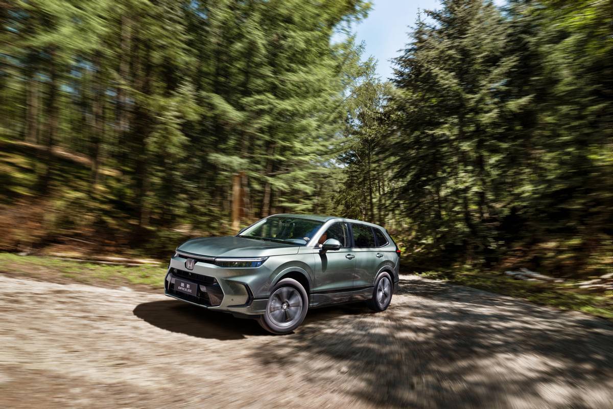 不必羨慕\"別人家的孩子\"!皓影用全能實(shí)力證明什么是\"六邊形戰(zhàn)士\"