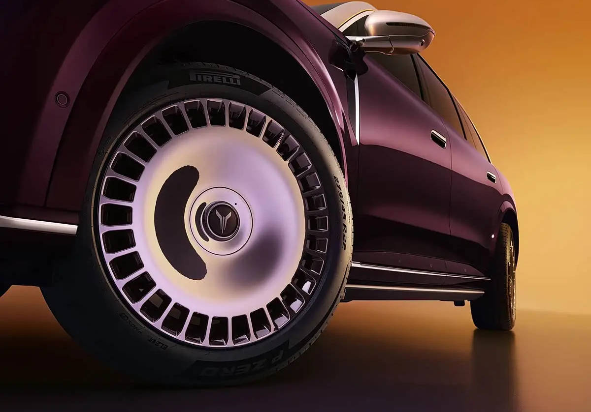 全域800V/配華為ADS 4 嵐圖泰山首發并開啟預訂