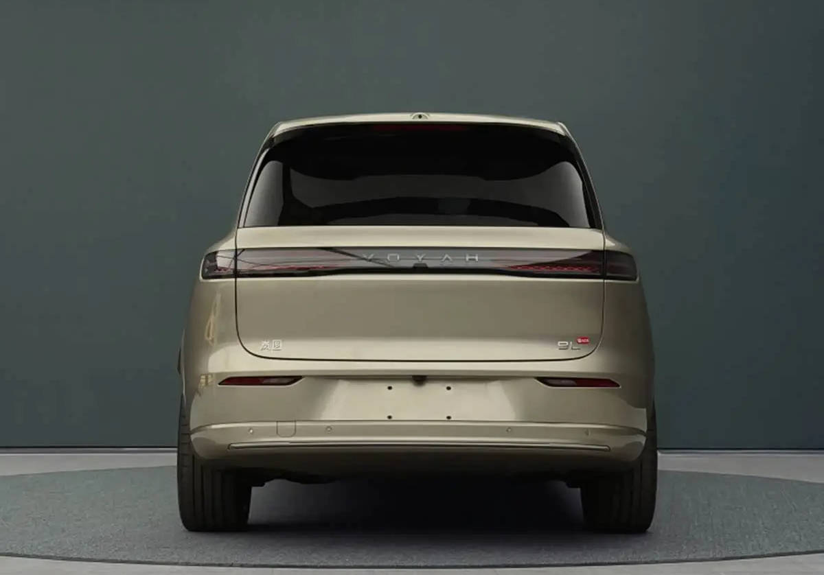 全域800V/配華為ADS 4 嵐圖泰山首發并開啟預訂