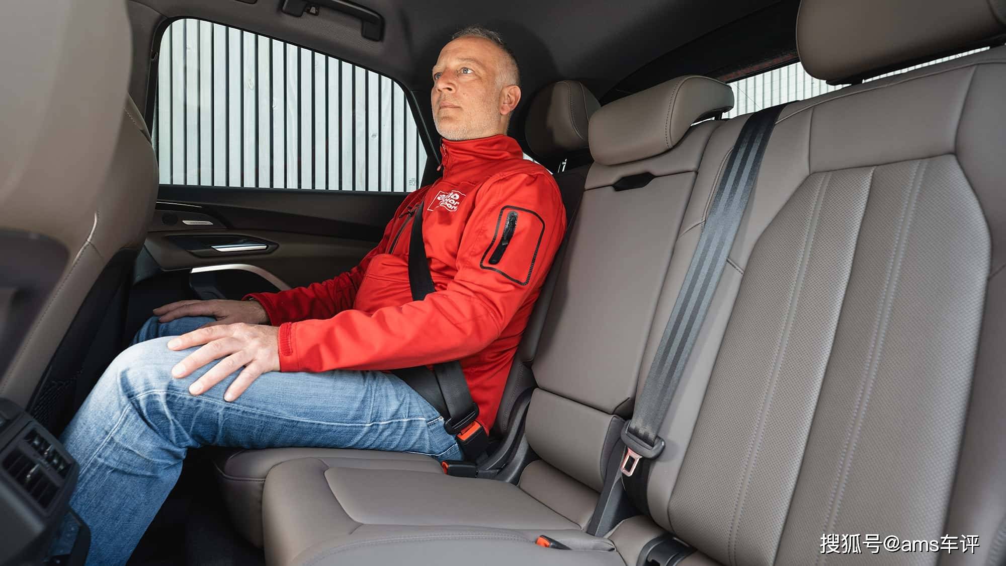 數(shù)字化取代機械質感,奧迪Q5 Sportback還夠“奧迪”嗎?