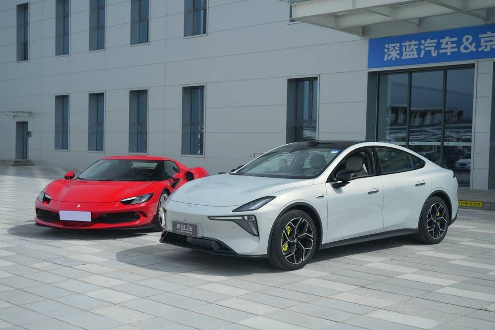 9月一天八場新車發(fā)布會,10月也不差:風(fēng)云T11/零跑D19都要來了