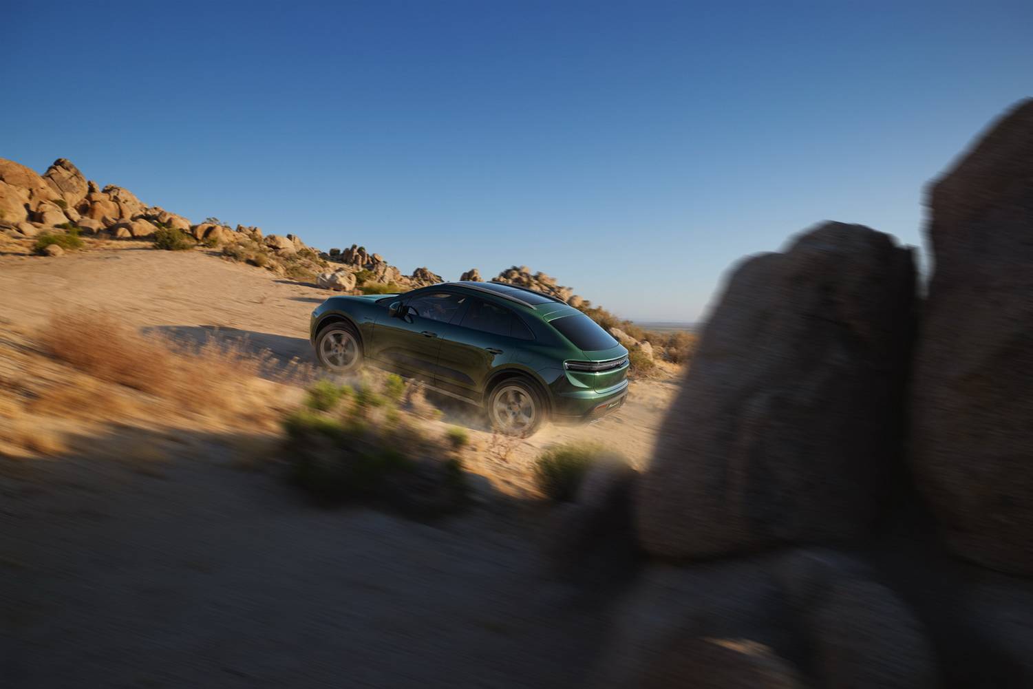 售價59.8萬起/選配價格有調整 2026款保時捷純電Macan上市