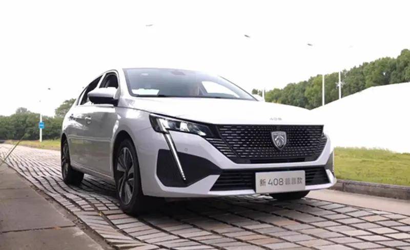 法式駕控征服全路況!東風雪鐵龍與東風標致主力車型硬核實力大揭秘