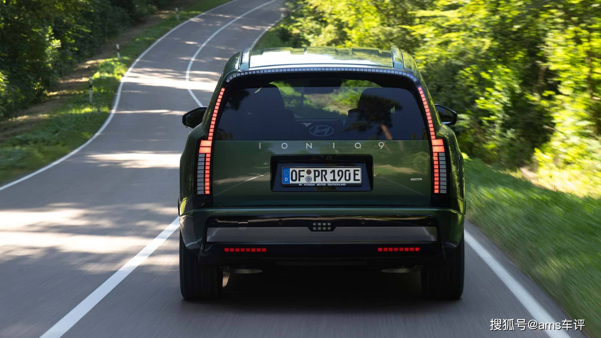 適合國內為何不上?試駕現代IONIQ 9,魅力比短板更吸引人