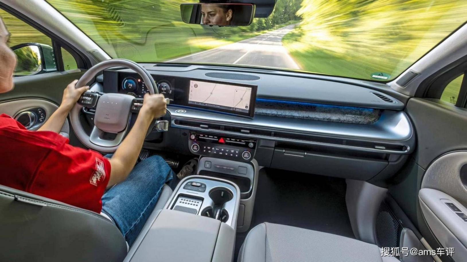 適合國內為何不上?試駕現代IONIQ 9,魅力比短板更吸引人