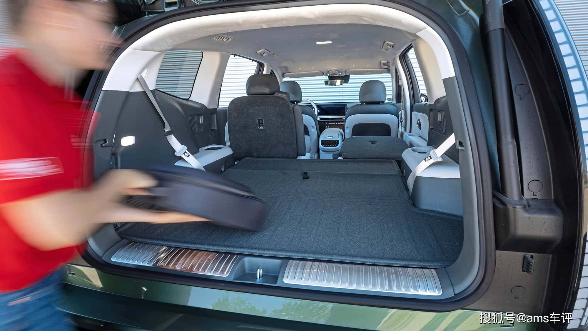 適合國內為何不上?試駕現代IONIQ 9,魅力比短板更吸引人