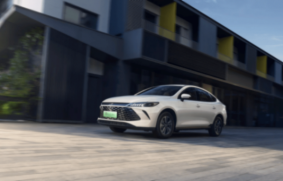 通勤省錢 周末能跑遠(yuǎn) 這才是10萬級“六邊形戰(zhàn)士”