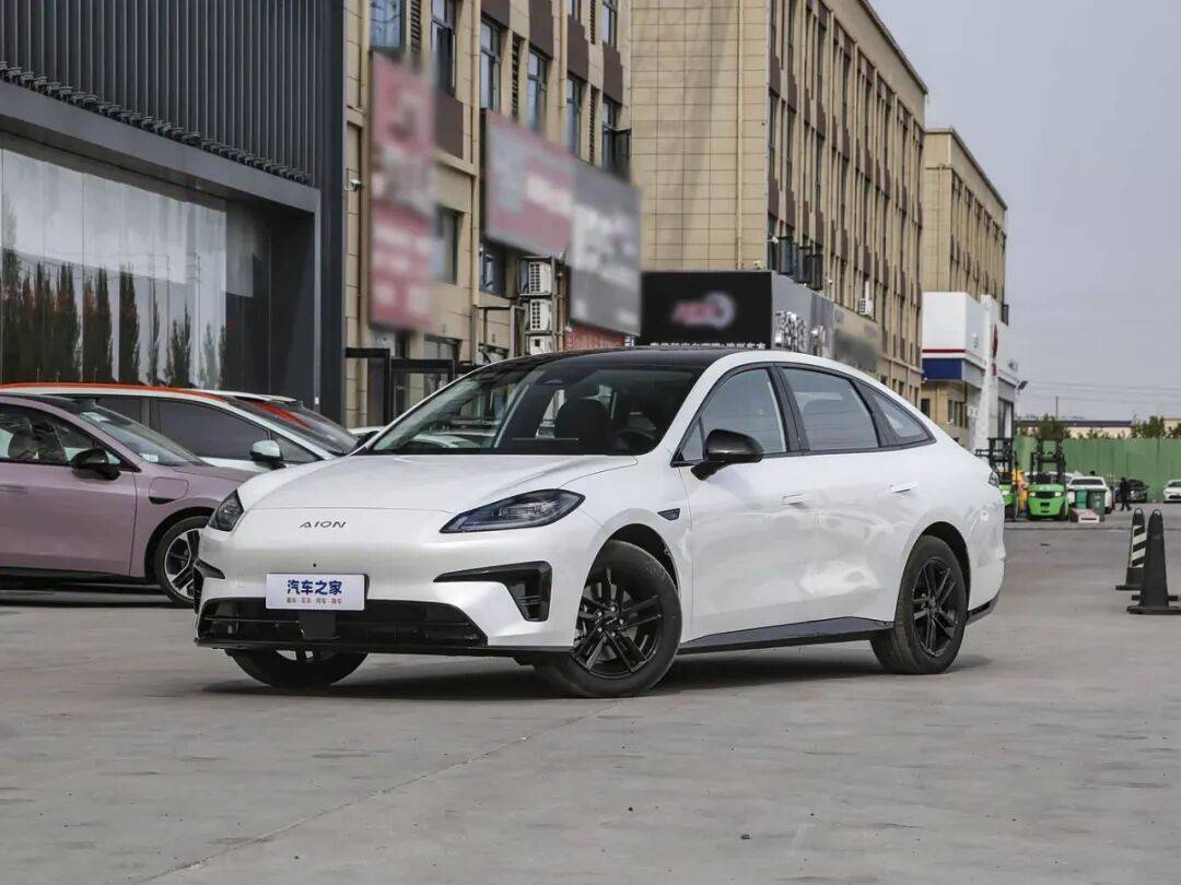 支持換電、預估定價10-12萬,京東宣布造車:11月9日正式亮相