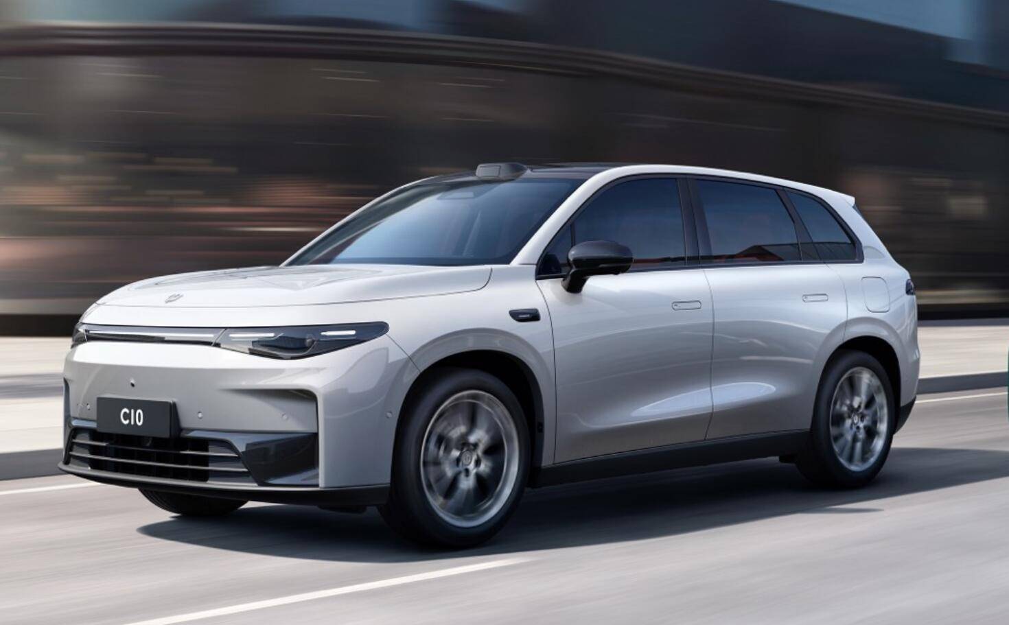 國產(chǎn)SUV賣得火! 9月銷量榜單出爐 25款銷量過萬 比亞迪元UP第三