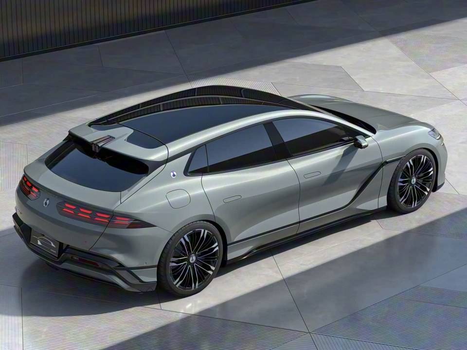 開車爽歪歪,換胎真叫慘!新能源汽車的輪胎,為啥那么貴?