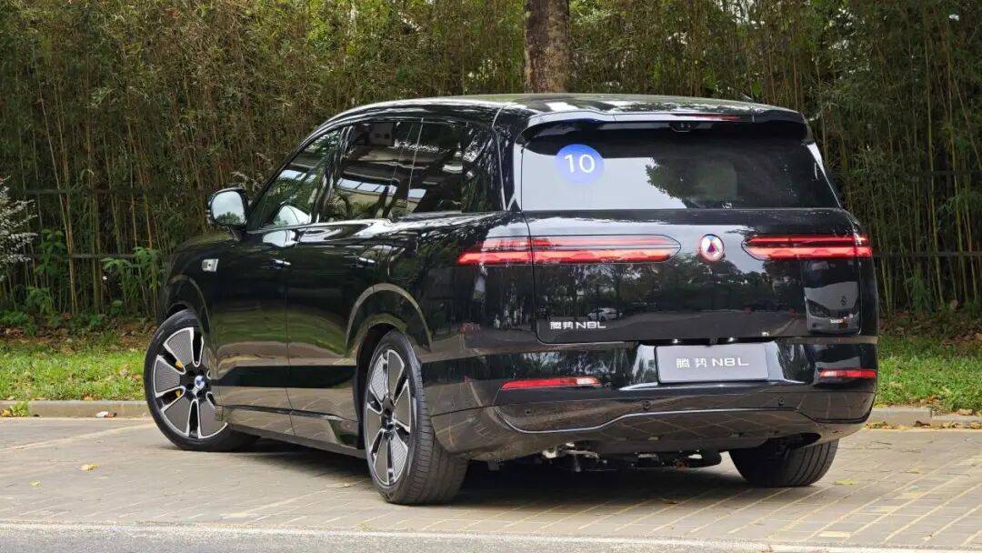 5.2米6座,2.0T三電機(jī),插混四驅(qū),比大哥省7萬以上,28日上市!