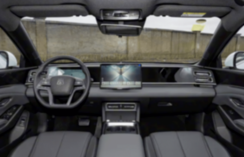 新比亞迪秦L DM-i售9.68萬起,甚至可以考慮榮威