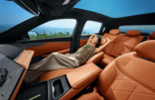 深藍S05登頂9月銷冠,“全球大單品”憑實力穿越歐亞