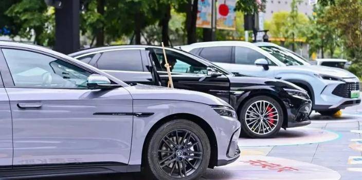 秦L不再標配天神之眼,比亞迪王朝“策略”變了?