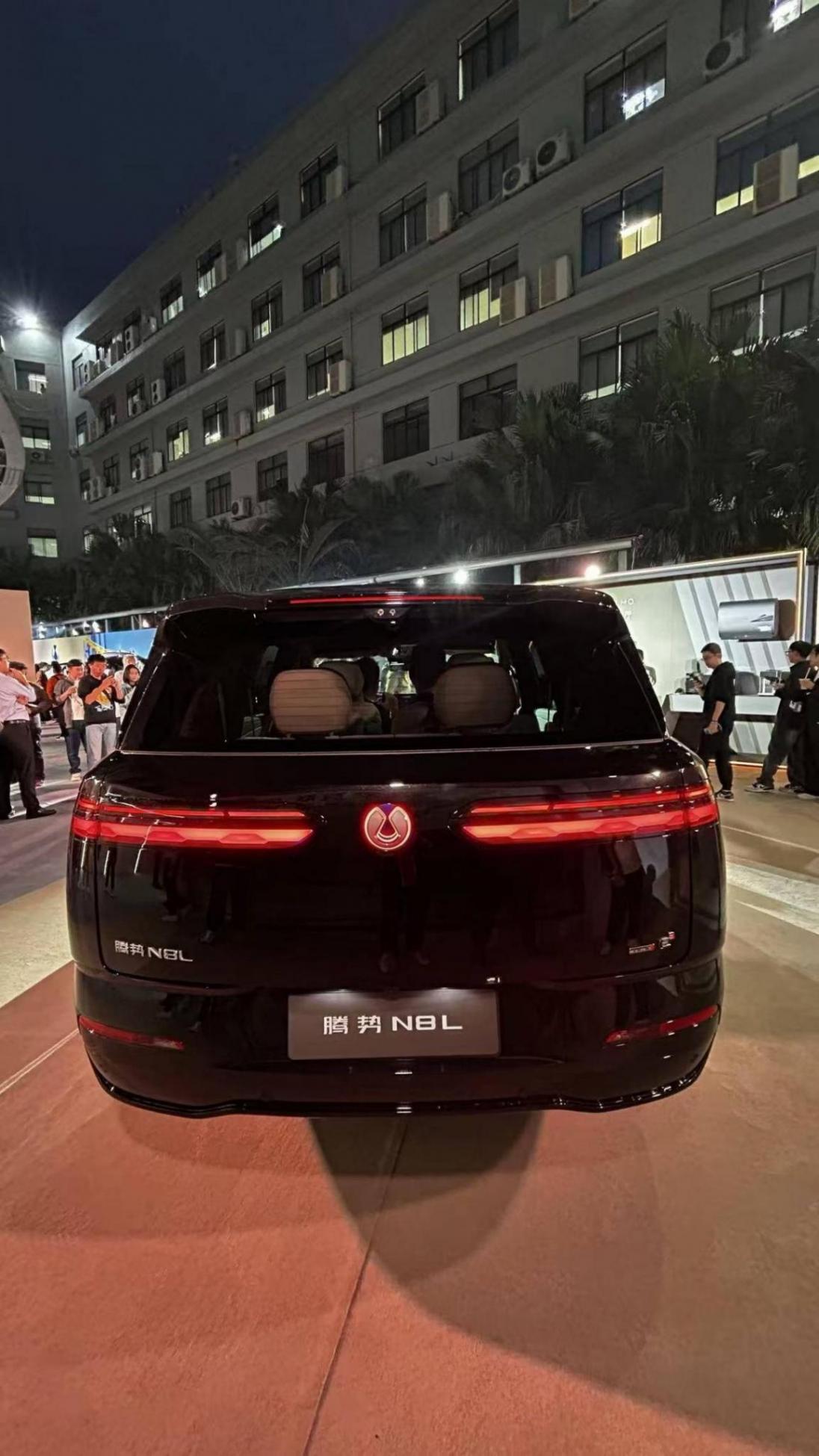 高端化戰(zhàn)略重棋落子 騰勢N8L以29.98萬起售價(jià)切入市場帶來變局