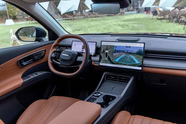 奇瑞第五代瑞虎8雙版本同步預(yù)售 定義新燃油電感SUV價(jià)值新高度