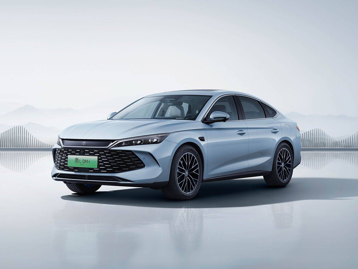 太絕望了!權威數據揭曉,買了電動車的人,99%不會再買油車了