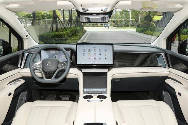 比亞迪夏“殺瘋了”:起售價低至19.68,還增加了激光雷達