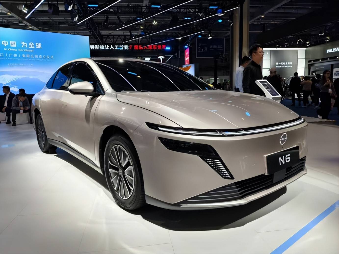 進博會也在進化,12家跨國車企亮出的“洋貨”能有多吸引人