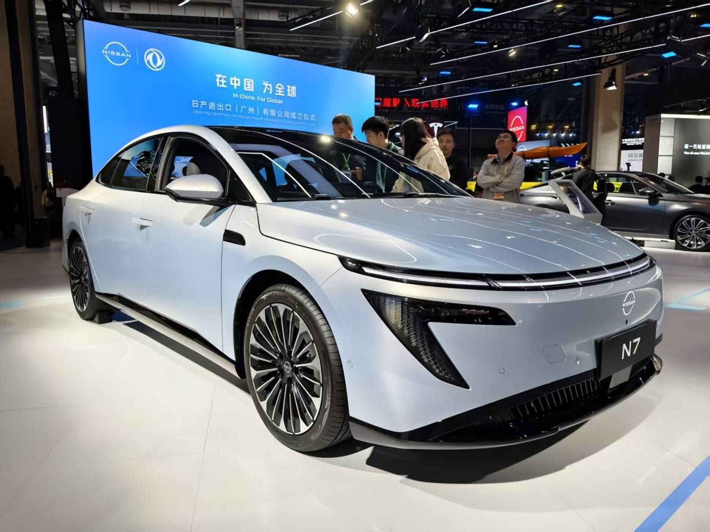 進博會也在進化,12家跨國車企亮出的“洋貨”能有多吸引人