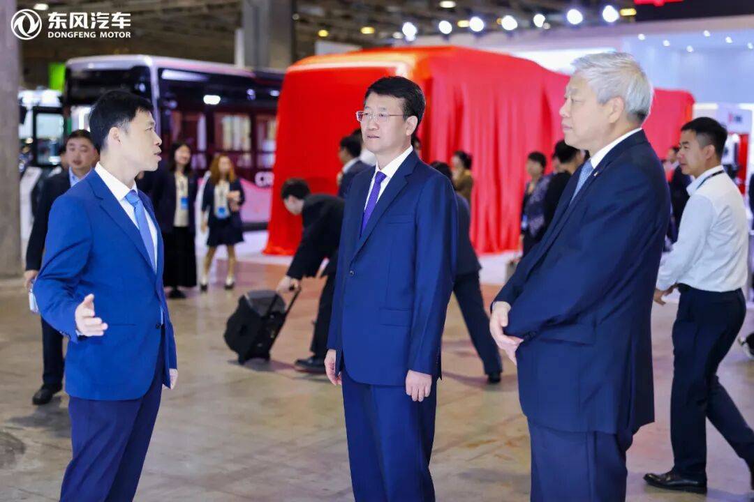 科技東風 智匯濠江!6款“東風造”自主新車登陸澳門車展