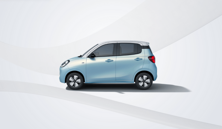 太懂用戶!更長續(xù)航+四門設(shè)計,五菱宏光MINIEV四門版上市5.58萬元