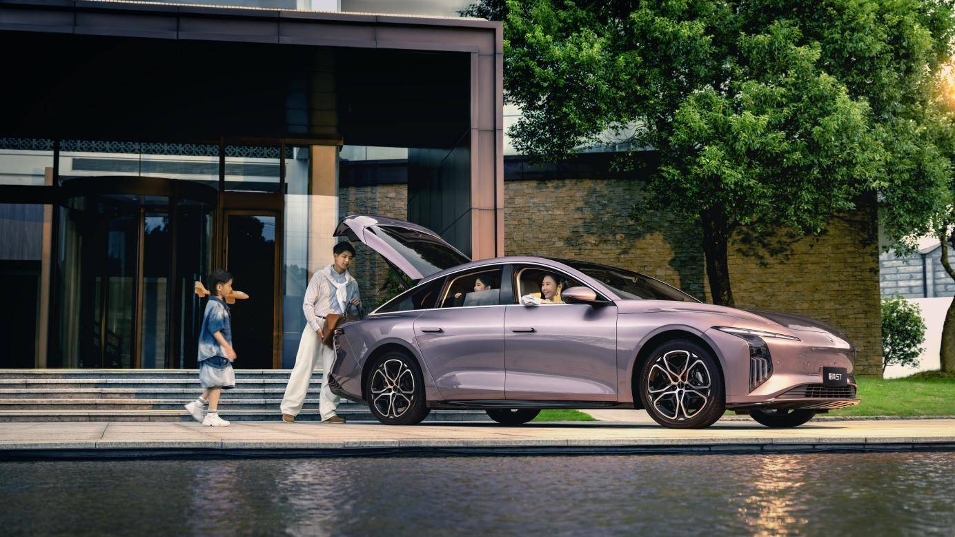 當顏值遇上實力:東風風行11.19星海之夜,初代國民女神懸念揭曉!