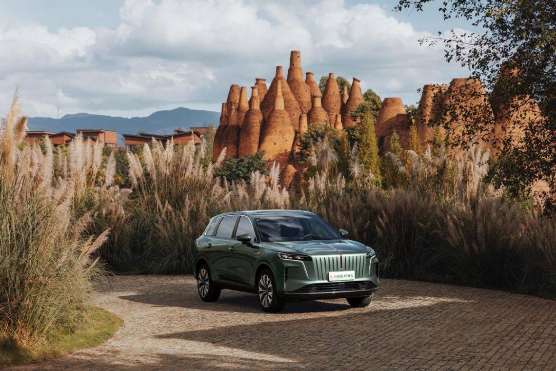 實力煥新啟航!紅旗三大子品牌集結首秀廣州車展