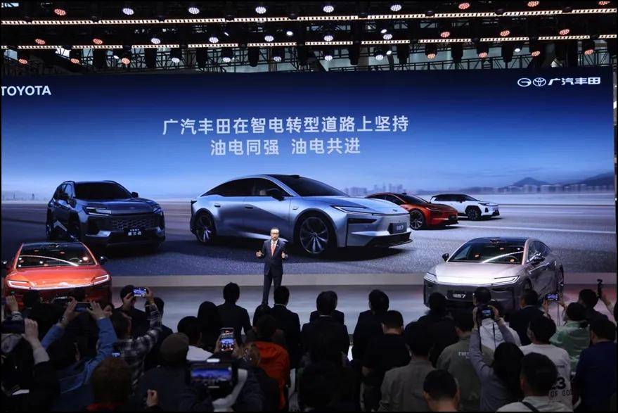 20萬級純電旗艦第一車 鉑智7強勢入局