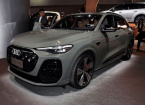 全新奧迪Q5L內飾亮相,基于PPC高端燃油平臺打造的重磅車型,預計將于2025年底正式上市