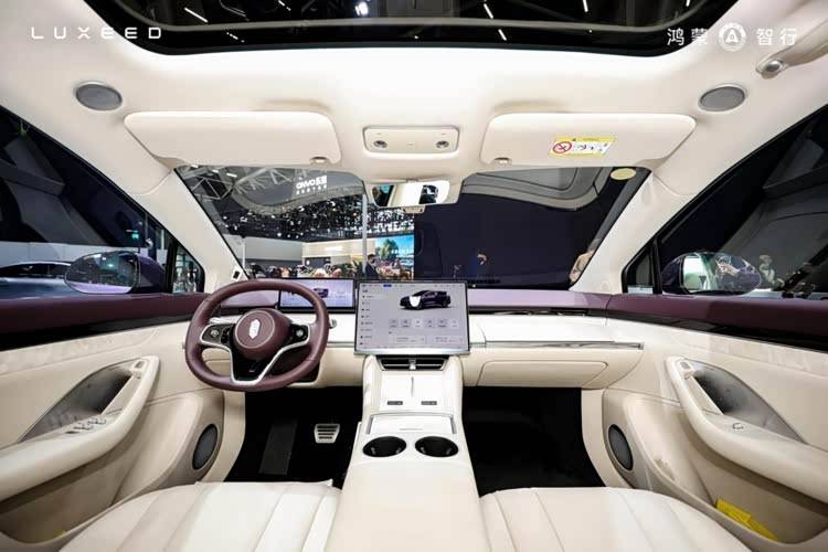 智界攜雙星亮相廣州車展,科技潮玩重塑智慧出行新體驗(yàn)