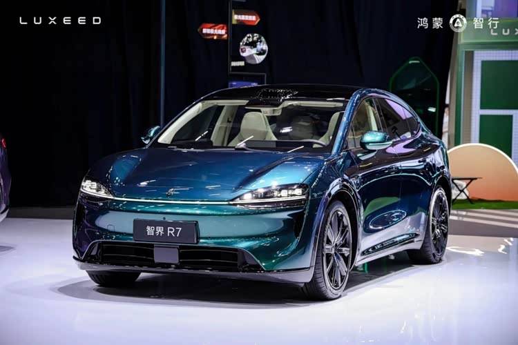 智界攜雙星亮相廣州車展,科技潮玩重塑智慧出行新體驗(yàn)