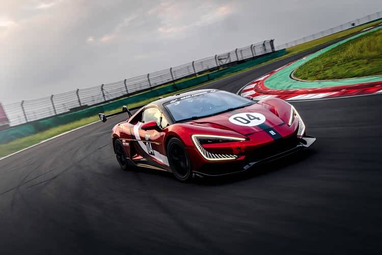 仰望登陸廣州車展,三車矩陣彰顯中國豪華新高度