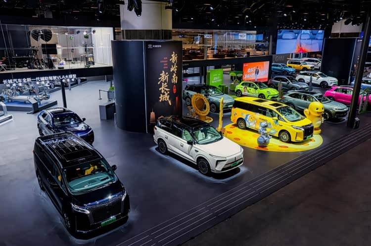 魏牌啟動品牌煥新計劃 VLA輔助駕駛大模型即將首搭