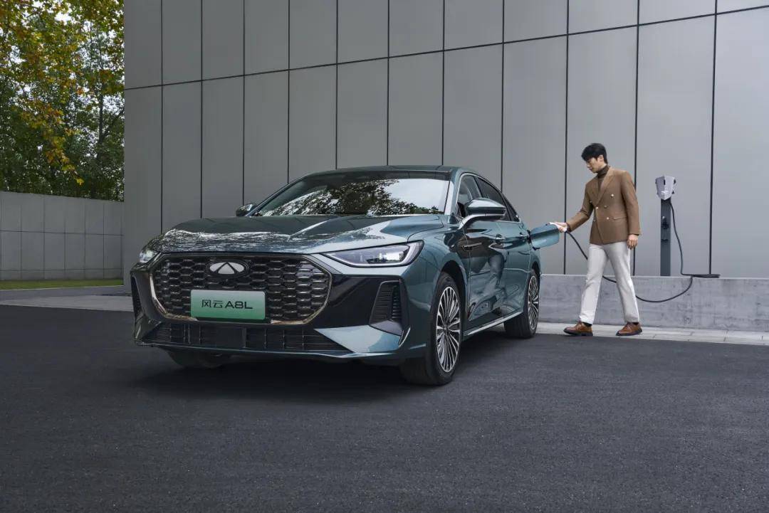 暴擊三連問:動力、安全、舒適,風云A8L你妥協了哪一樣?