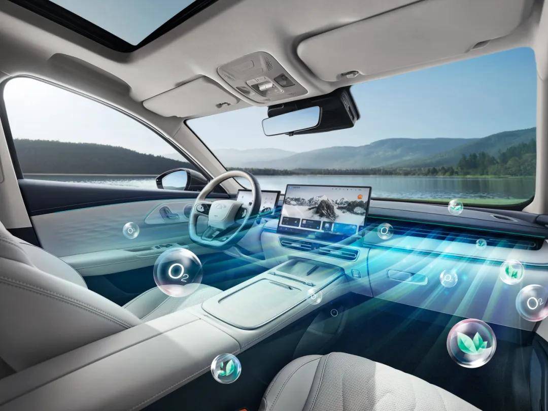 暴擊三連問:動力、安全、舒適,風云A8L你妥協了哪一樣?