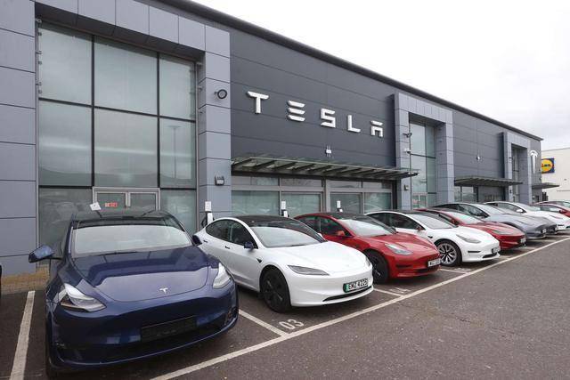 創下近三年銷量新低,特斯拉有點扛不住了?