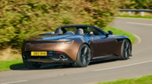 阿斯頓·馬丁DB12 Volante:拳打賓利歐陸GTC,腳踢法拉利Roma Spider