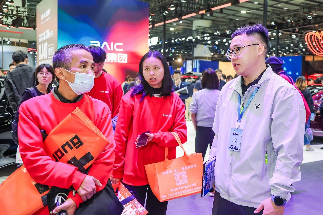 超多專屬福利 車市紅點看車團帶你逛廣州車展