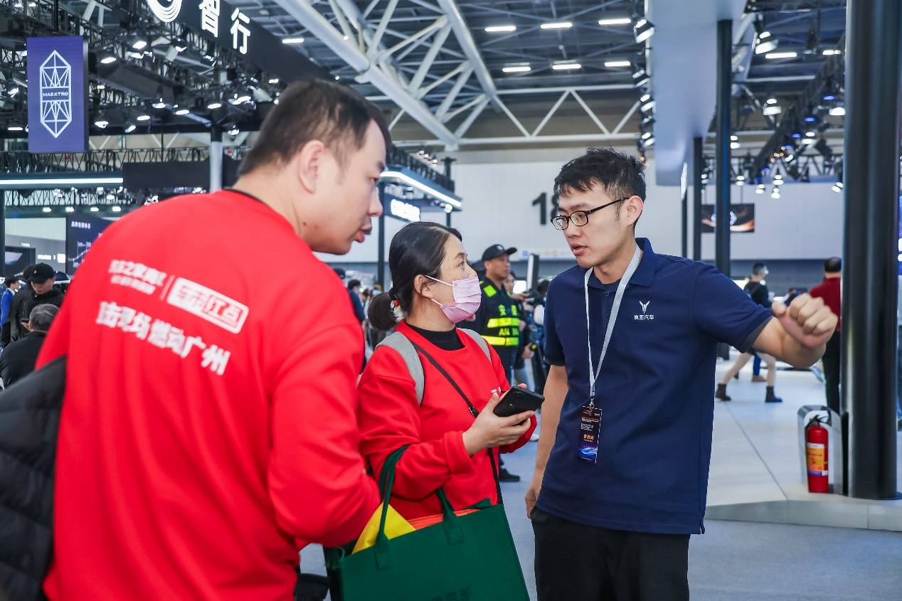 超多專屬福利 車市紅點看車團帶你逛廣州車展
