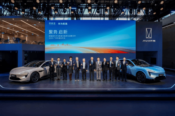 年銷300萬輛沖刺:吉利穩了?長安、奇瑞最后一搏