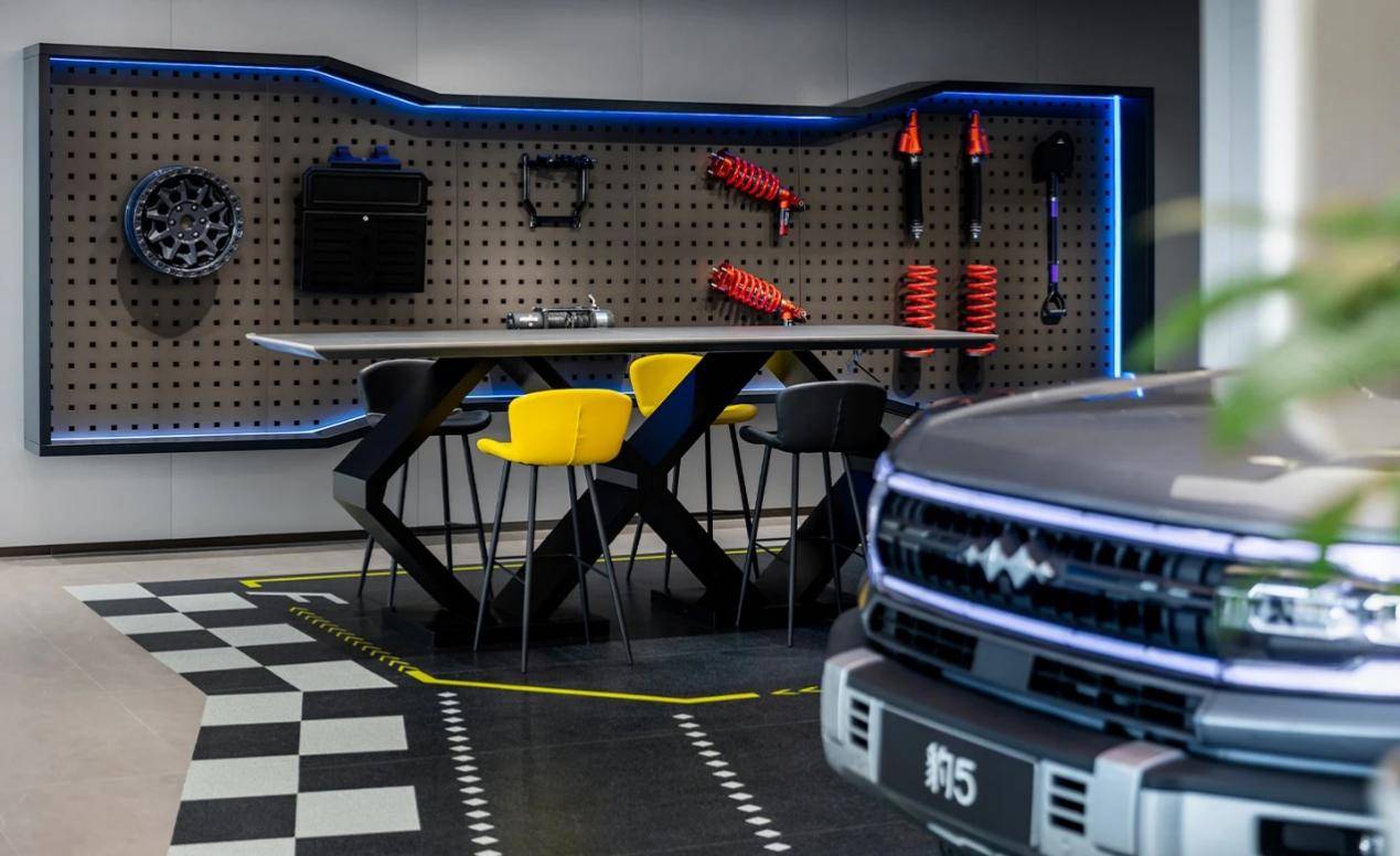 上市80天熱銷超5萬(wàn)輛 方程豹鈦7現(xiàn)象級(jí)增長(zhǎng)趨勢(shì)密碼