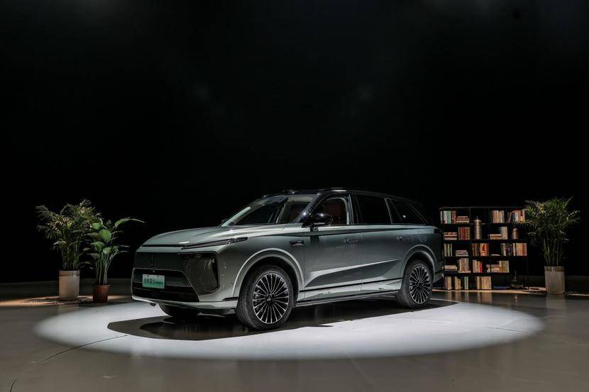 聽得懂、看得見、會思考,長城汽車VLA大模型落地魏牌全新藍山智能進階版